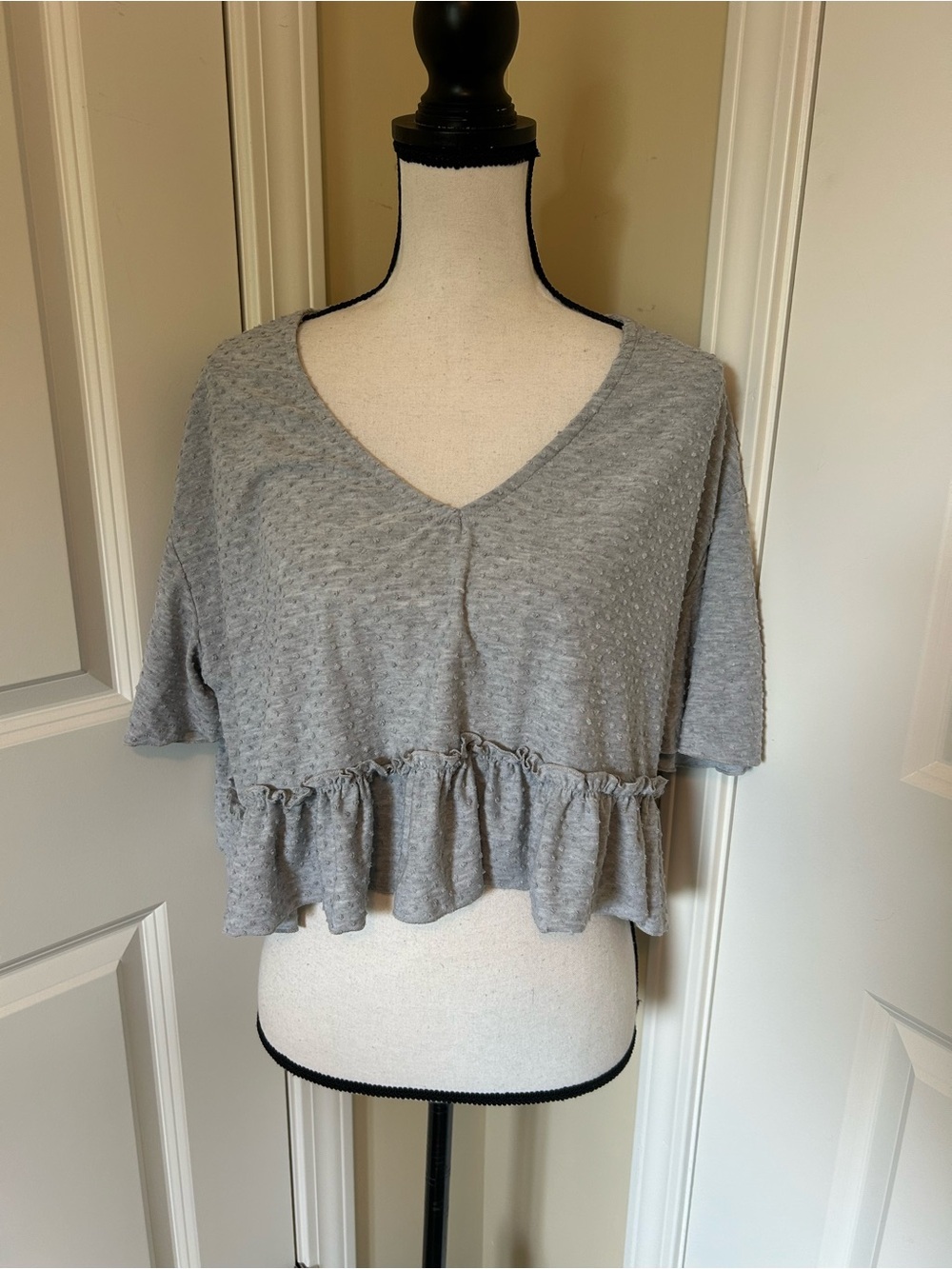 ILLA ILLA Light Gray V-Neck Ruffle Hem crop over sized Top